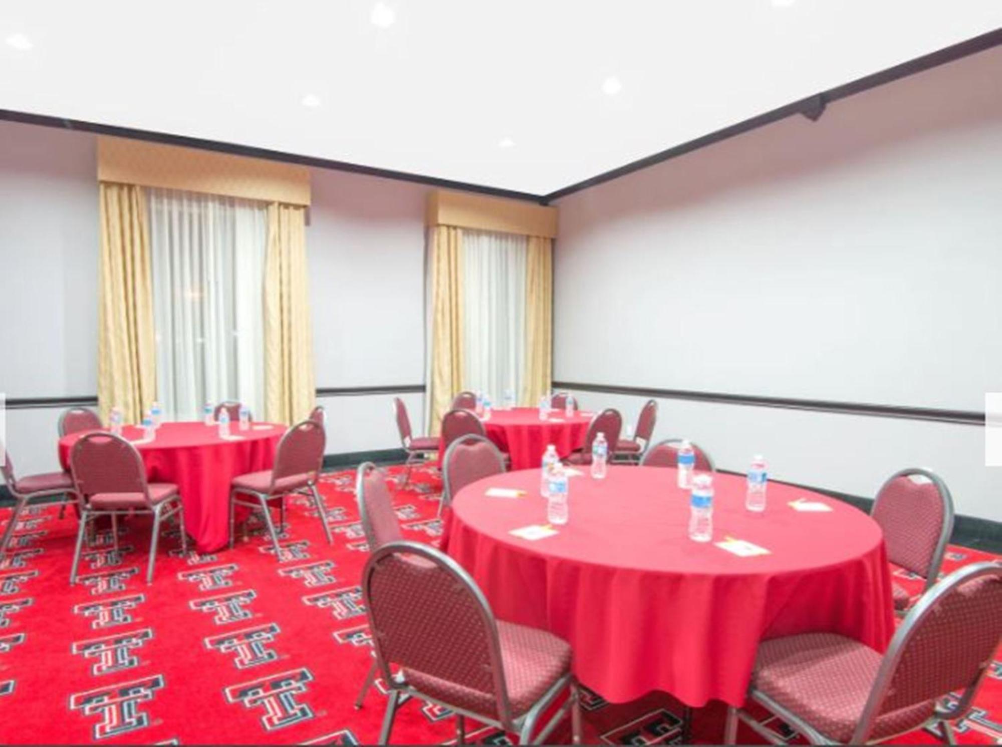 Days Inn By Wyndham Lubbock South Ngoại thất bức ảnh