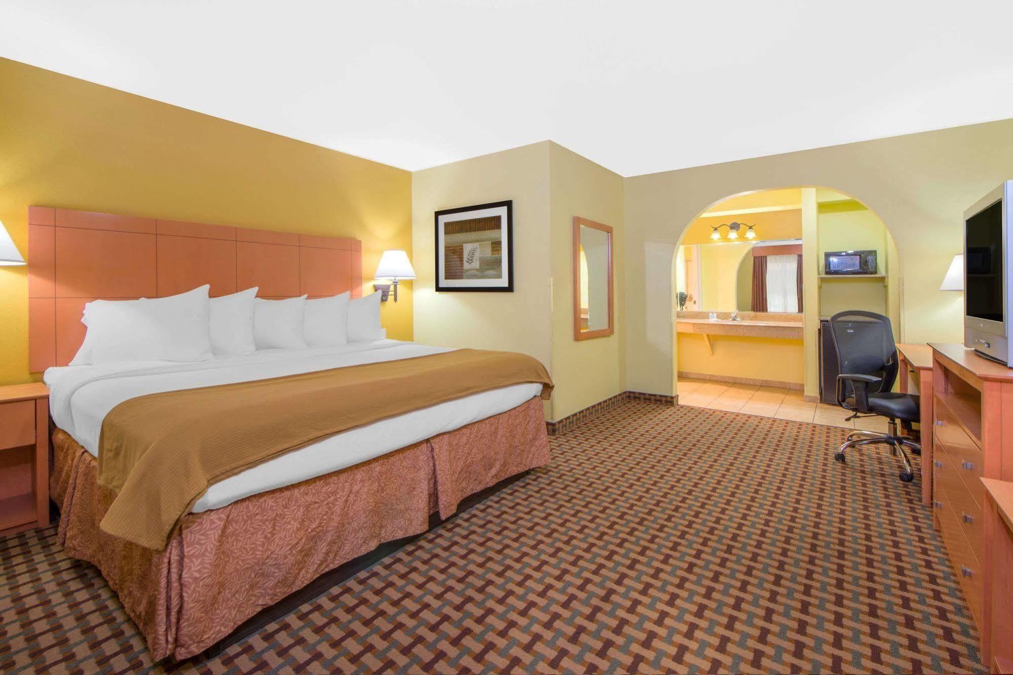 Days Inn By Wyndham Lubbock South Ngoại thất bức ảnh
